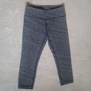 Lululemon cropped leggings